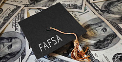 Mortarboard cap and tassel with eat e word 'FAFSA